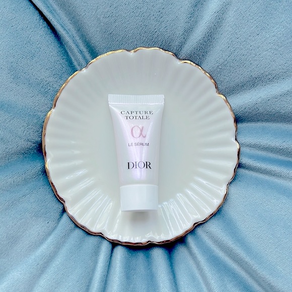 Dior Capture Totale Le Serum 5ml - Picture 1 of 1